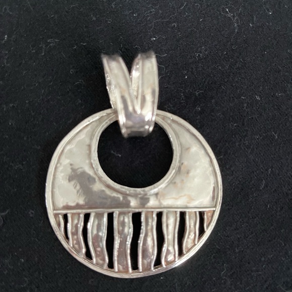 Retired Silpada Designs SS Pendant - Picture 4 of 4